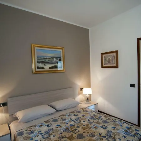 Casa vacanze da Carla Abbadia Lariana Exterior foto
